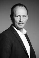 Professor Alex Toftgaard Nielsen